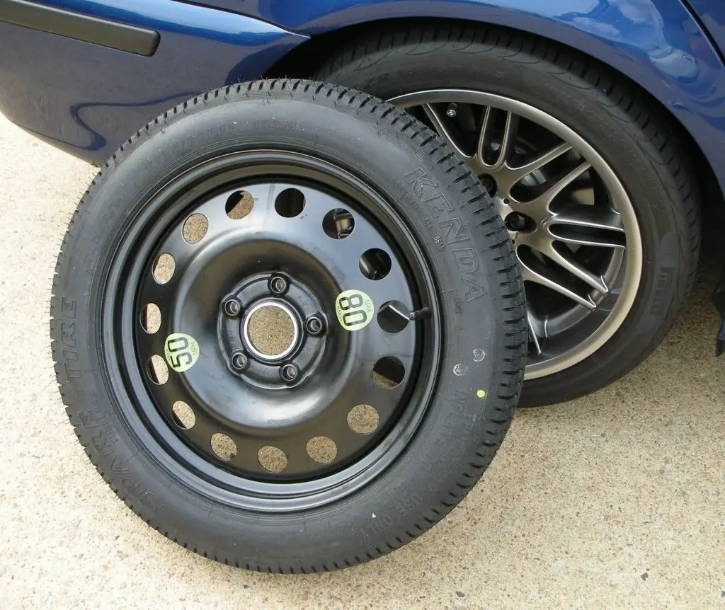 are spare tires required by law