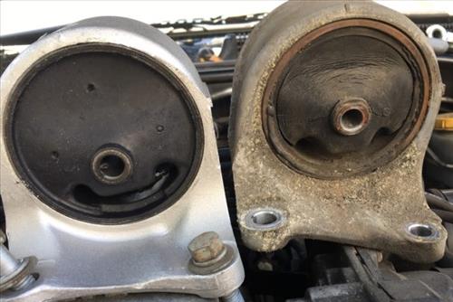 engine mount symptoms