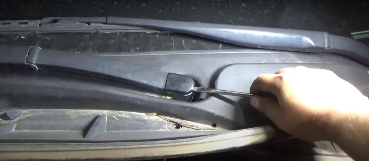 Windshield Wiper Arm Replacement