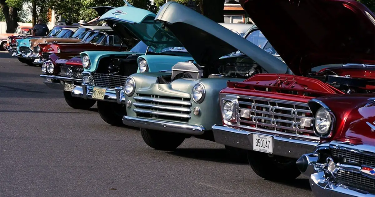 Back to the 50'S Car Show