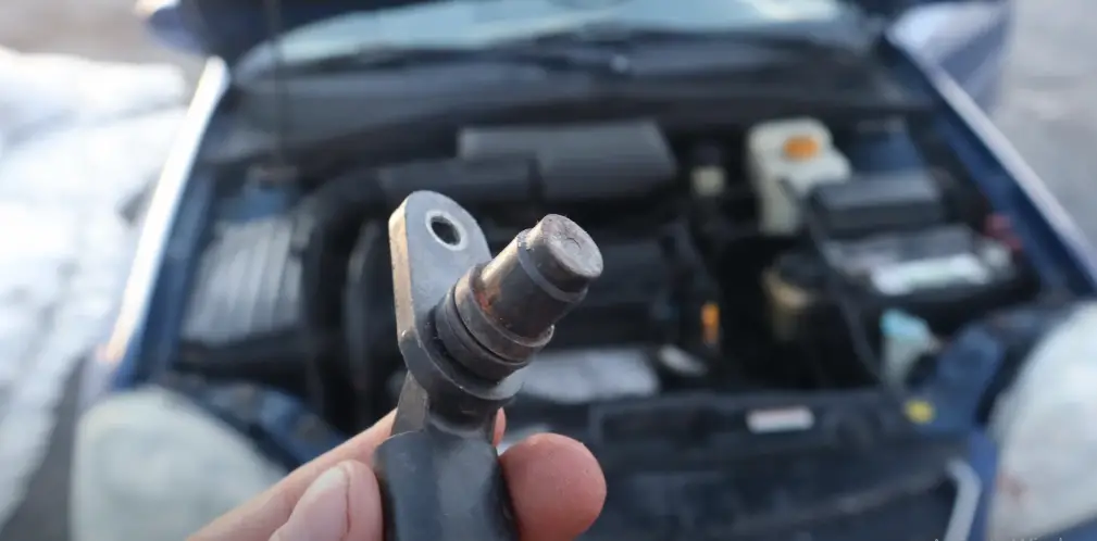 Symptoms of a Crankshaft Position Sensor Code