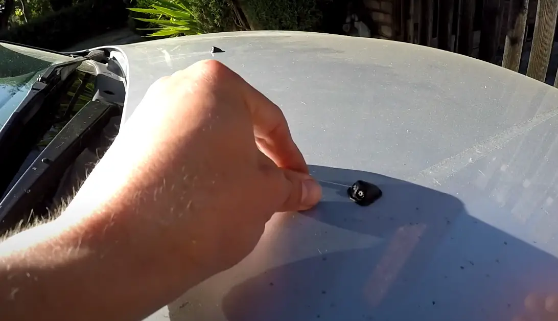 How to Clean Windshield Washer Nozzle