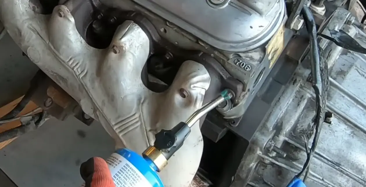 How to Remove Exhaust Manifold Bolts