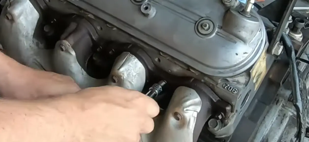 How To Remove Exhaust Manifold Bolts 5132