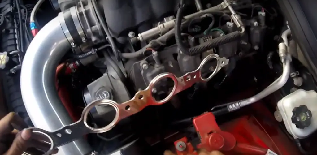 Symptoms of Exhaust Manifold Leak Causing a Misfire