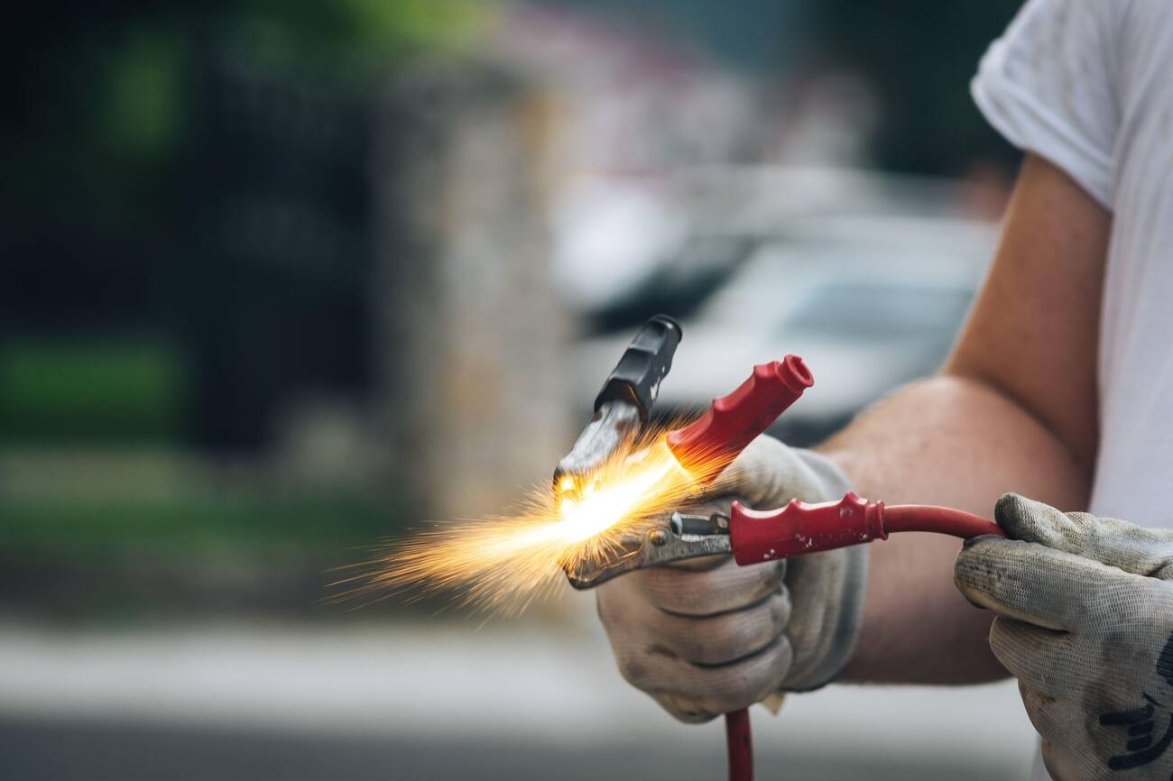 Why Battery Spark When Connecting Cables