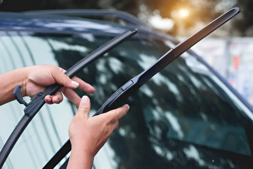 Windshield Wiper Rubber Replacement