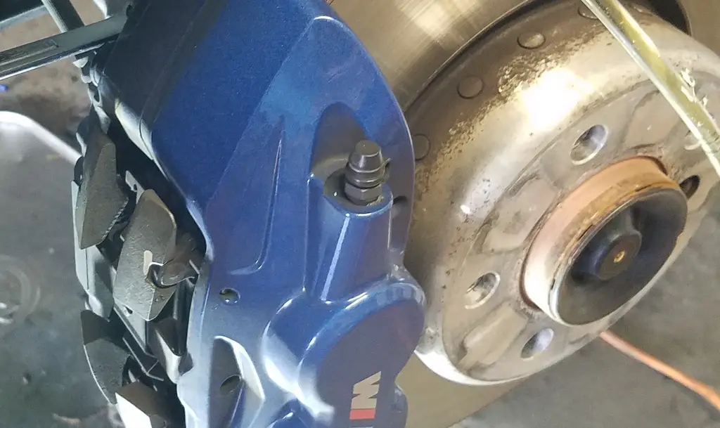 brake caliper won't bleed