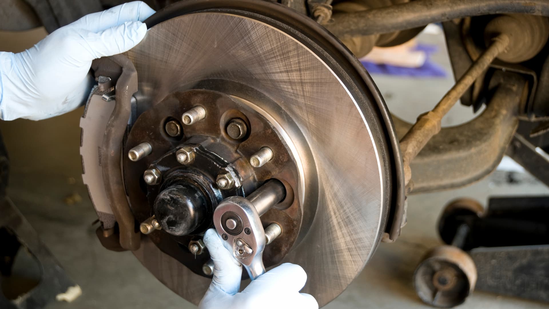 what size bolt to remove brake rotor