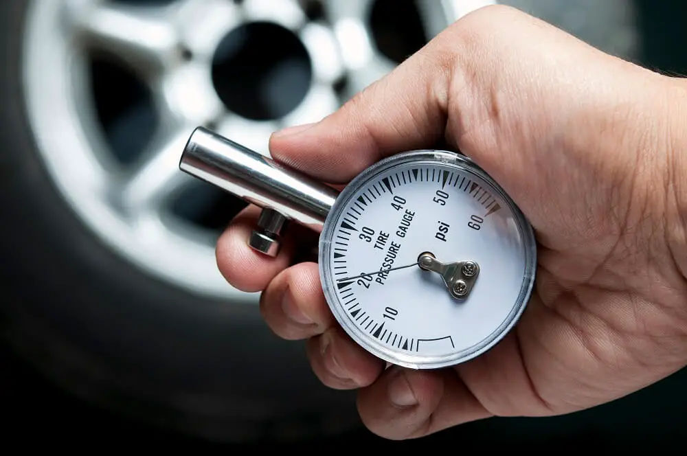 why tire pressure different front and rear