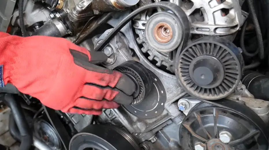 Causes of a Serpentine Belt Keeps Coming Off