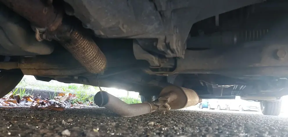 Common Causes of a Detached Exhaust Pipe