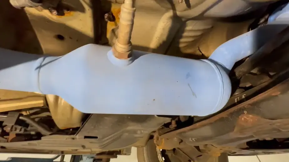 How to Apply Exhaust Pipe Paint