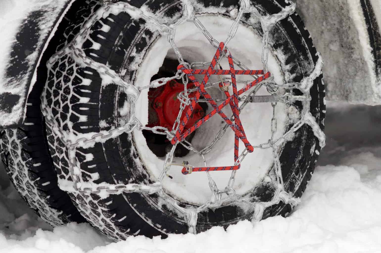 colorado snow chain requirement