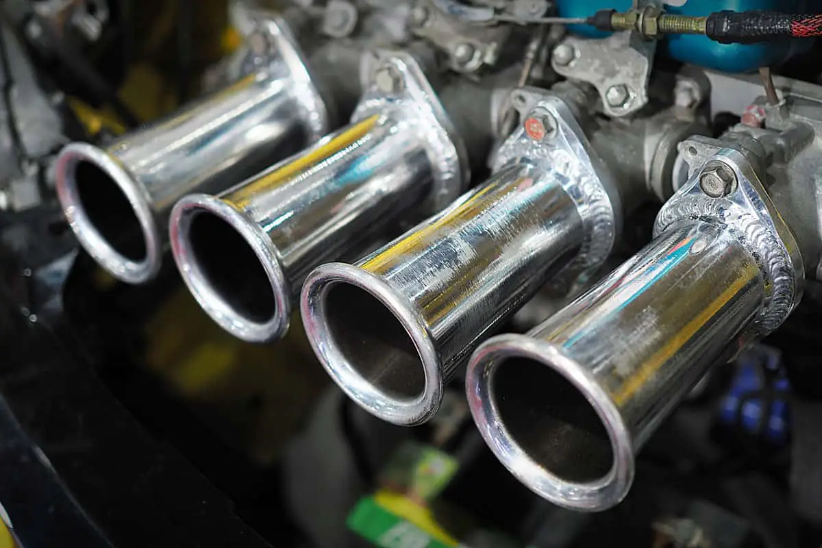 how hot do exhaust tips get