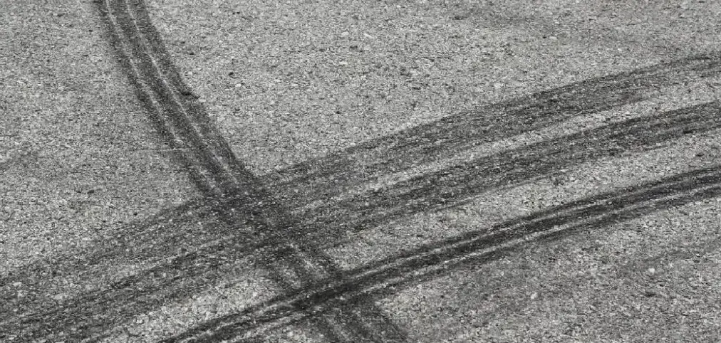 Do Tire Marks on Driveway Go Away