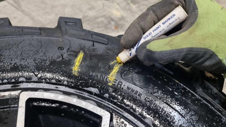 Fix Bead Leak Without Removing Tire: Avoid the Mess 2 How to Fix a Bead Leak Without Removing the Tire