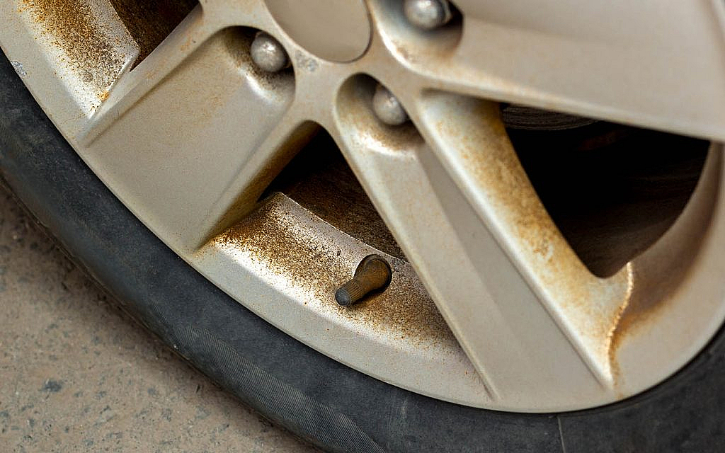 Best Tire Cleaner for Brown Tires