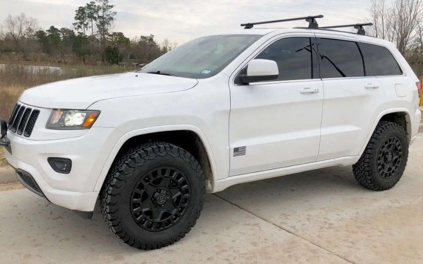 Best Tires for Jeep Grand Cherokee: Comfort, Durability, and Off-Road Ready! 1 best tire for jeep grand cherokee