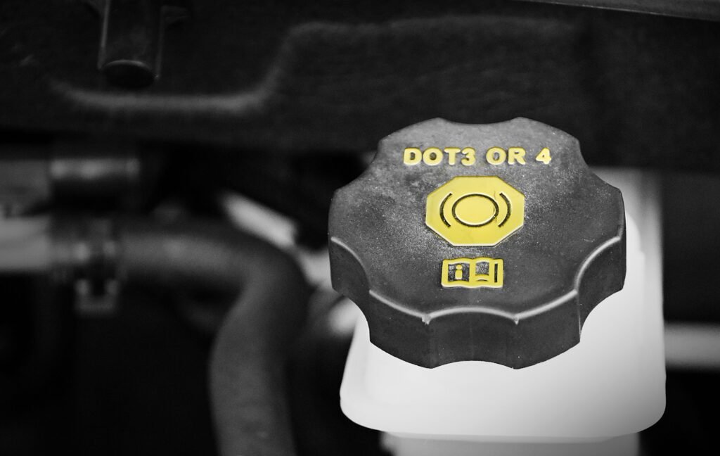 Where to Pour Brake Fluid: Step-by-Step Instructions 2 Instructions for Adding Brake Fluid to the Reservoir