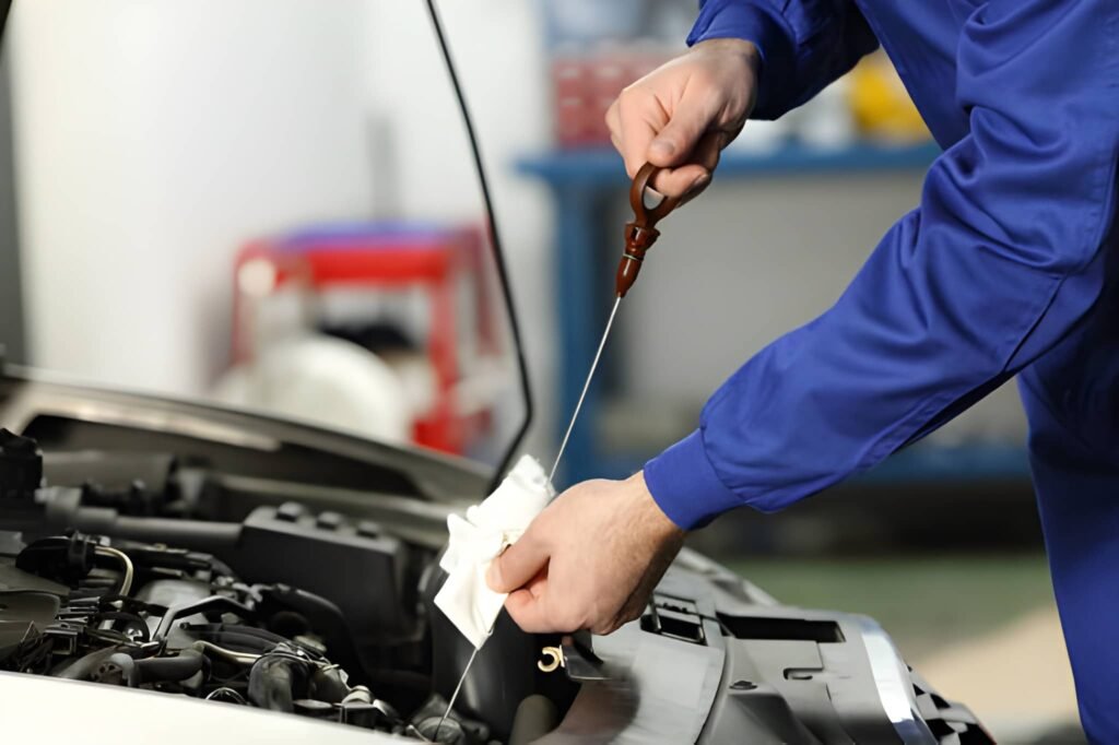 How to Check Engine Oil Like a Pro: Step-by-Step Guide 2 How to Check Engine Oil
