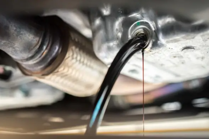 Why Engine Oil Turns Black